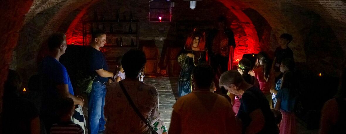 Kačina s baterkami – Tajemství kačinského sklepení