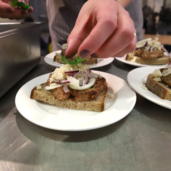 Akce Letenské prase v NZM Praha 