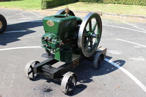 Stabilní motor, autor NZM