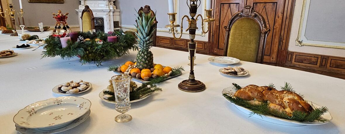 Adventní víkendy, vánoční a večerní prohlídky na Kačině