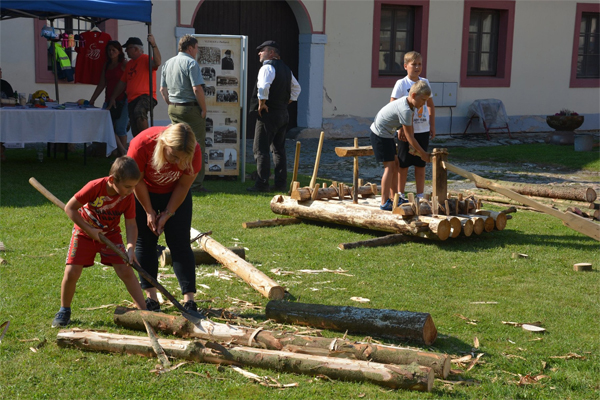 Vorařský den, Ohrada