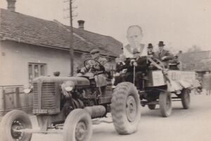 První Zetor 25 v JZD Polanka nad Odrou, rok 1957. Archiv DV Polanka nad Odrou